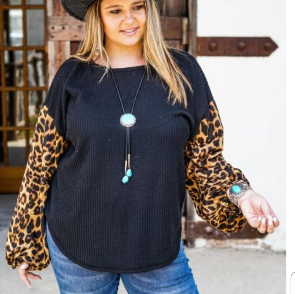 Long sleeve bubble Leopard Leopard Cheetah